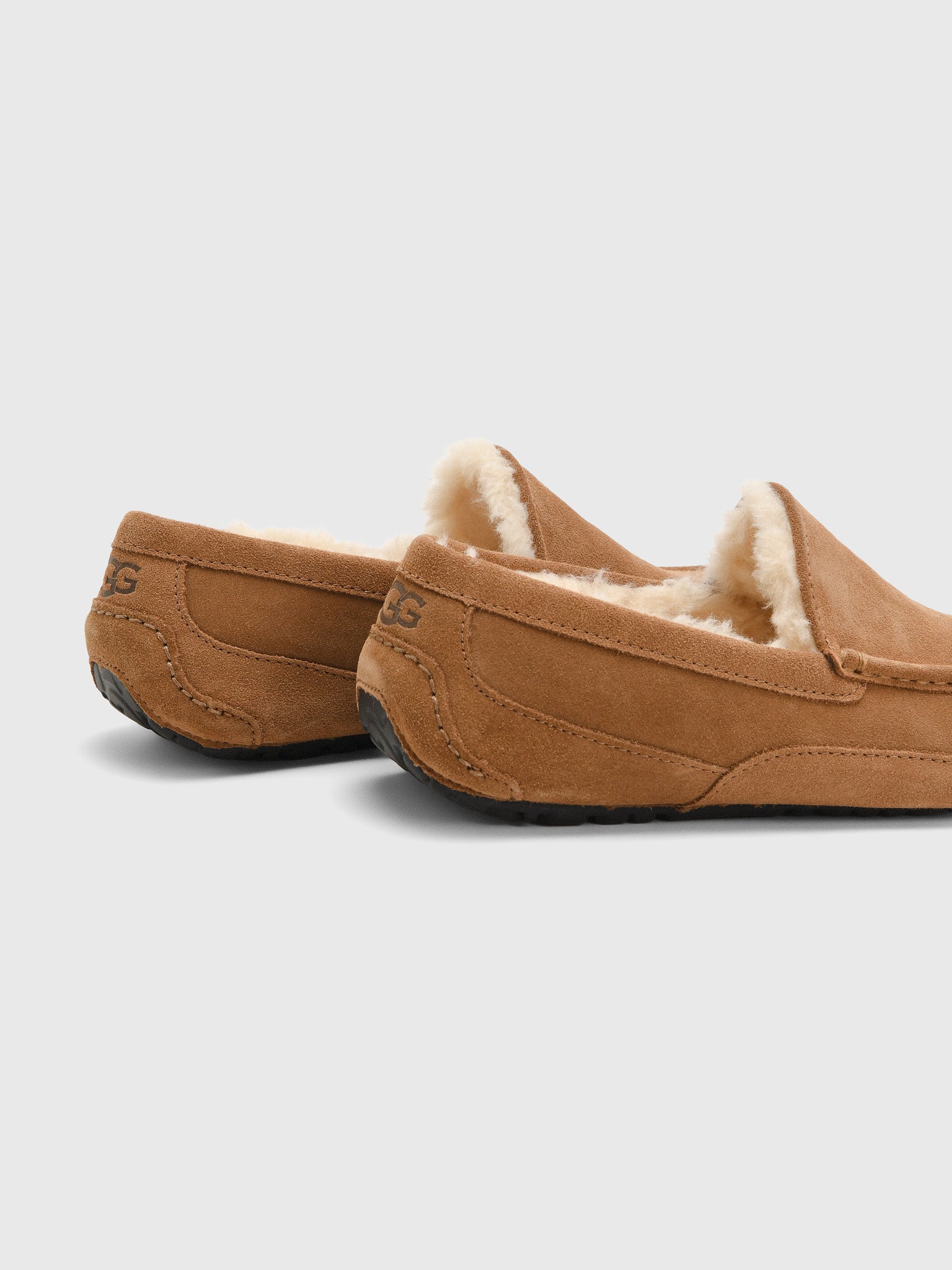UGG Men's Ascot Slipper
