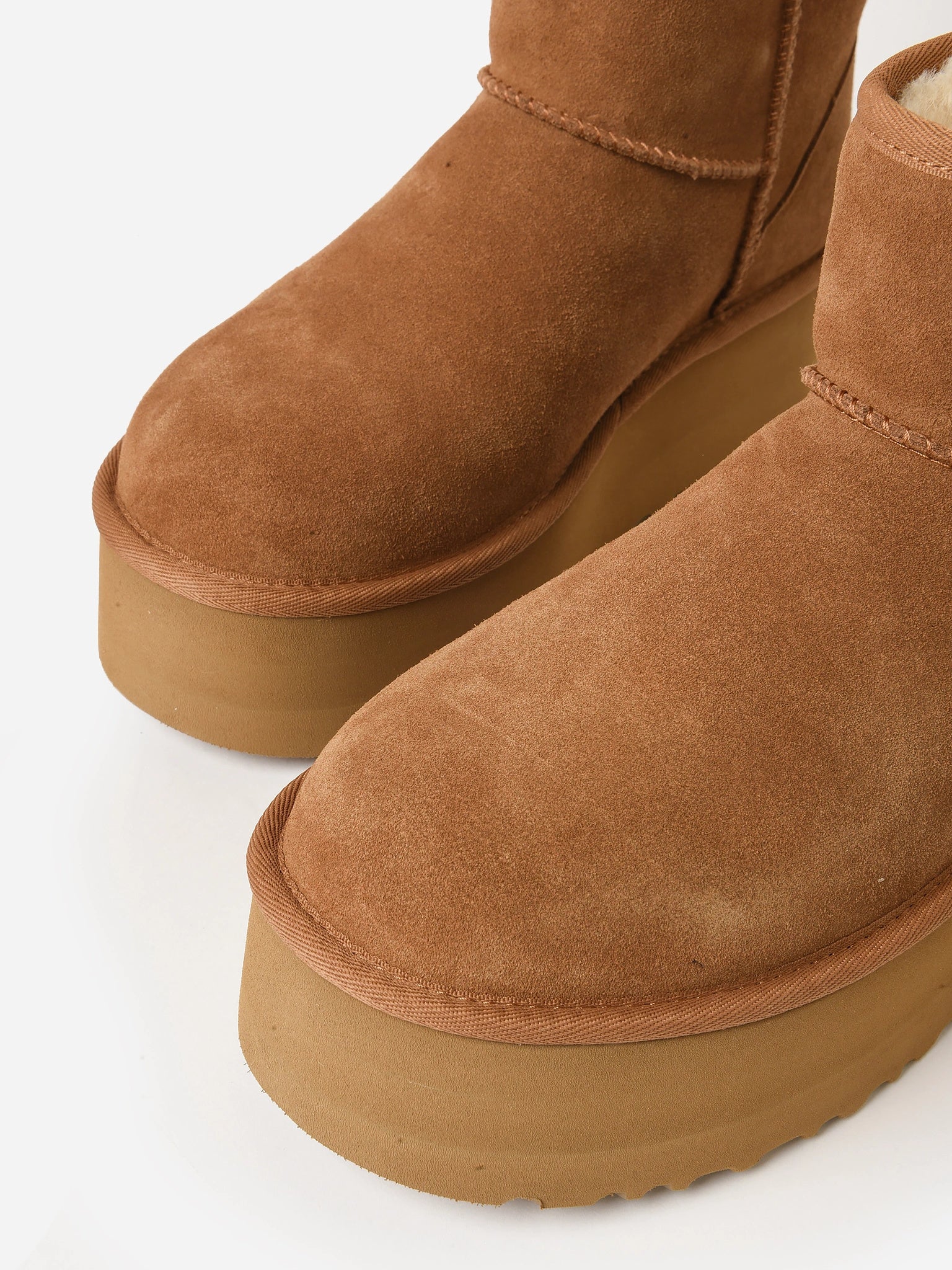 UGG Women's Classic Mini Platform